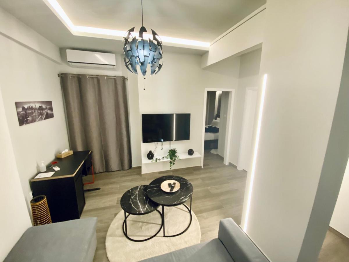 Central Grey Quiet Apartment Thessaloníki Luaran gambar