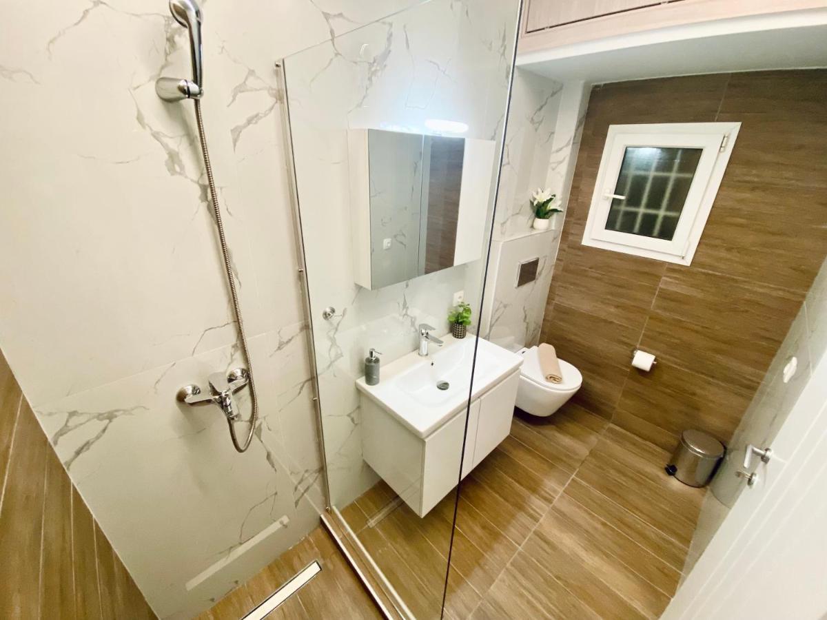 Central Grey Quiet Apartment Thessaloníki Luaran gambar